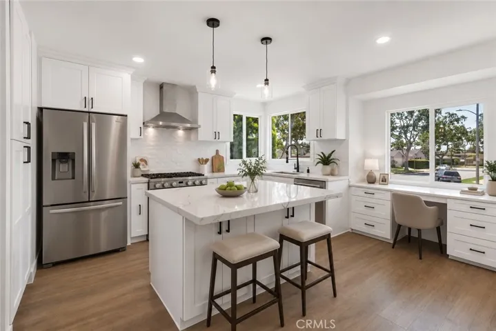 11018 Chanera, Inglewood, California 90303