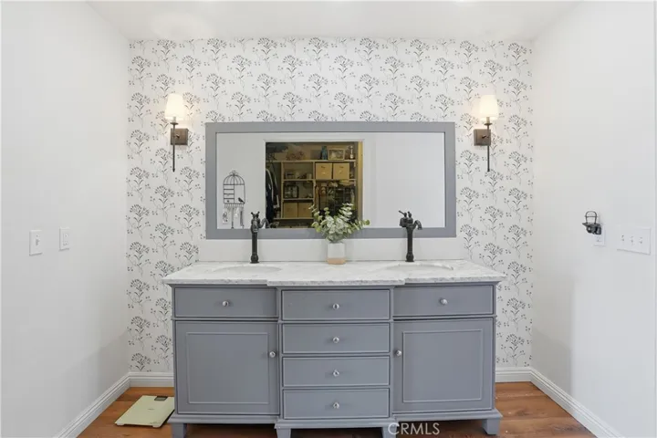 Primary En Suite Bathroom