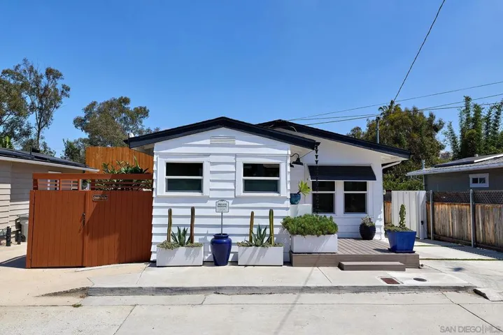 1608 Herbert Place, San Diego, California 92103