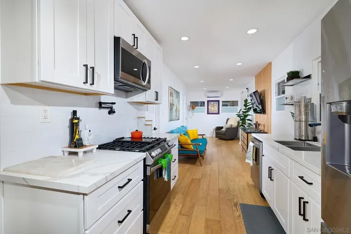 1608 Herbert Place, San Diego, California 92103
