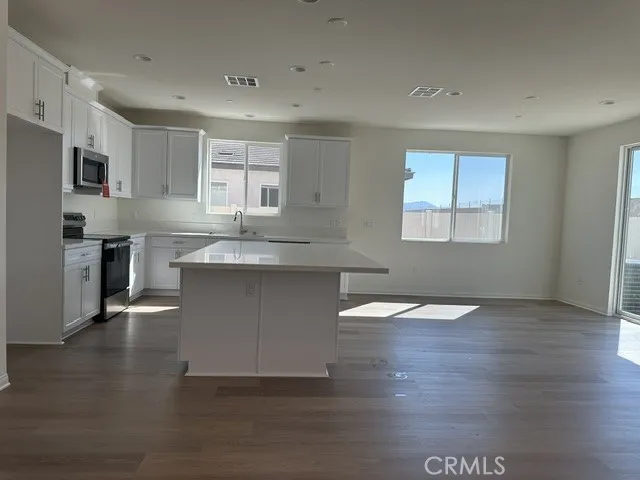 11477 Bald Eagle Lane, Desert Hot Springs, California 92240