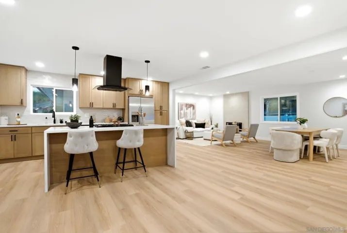 6196 Primrose Dr, La Mesa, California 91942