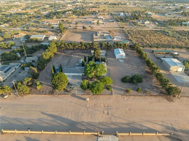 11631 Whitehaven, Oak Hills, California 92344