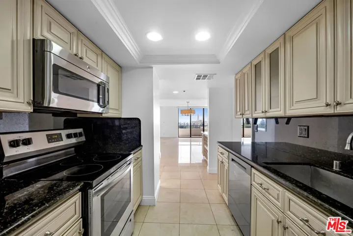 10660 Wilshire Boulevard 701, Los Angeles, California 90024
