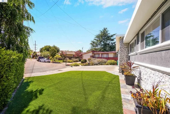 30562 Troon Pl, Hayward, California 94544
