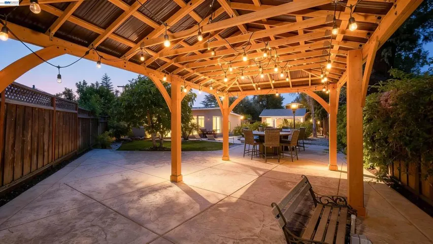 30562 Troon Pl, Hayward, California 94544
