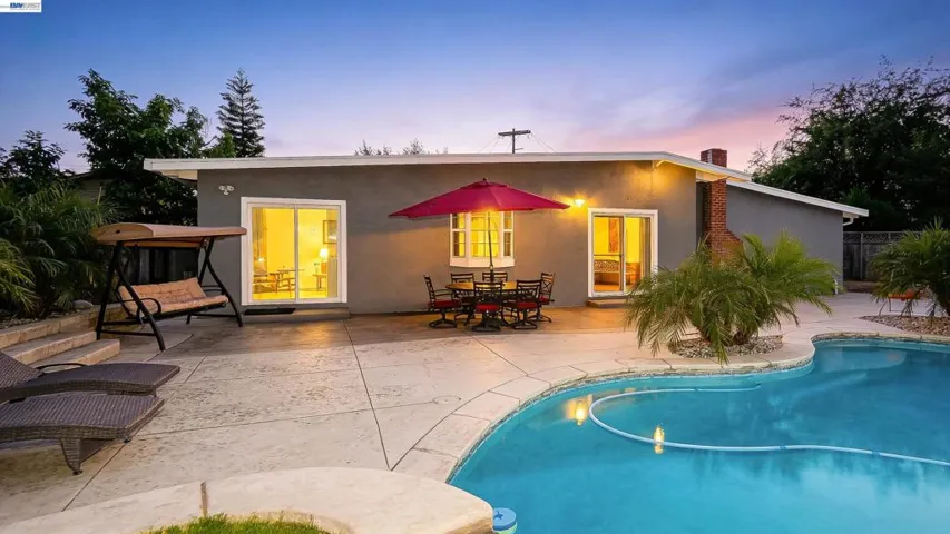 30562 Troon Pl, Hayward, California 94544