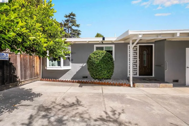 30562 Troon Pl, Hayward, California 94544