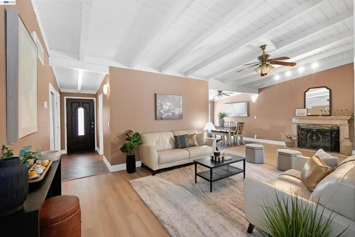 30562 Troon Pl, Hayward, California 94544