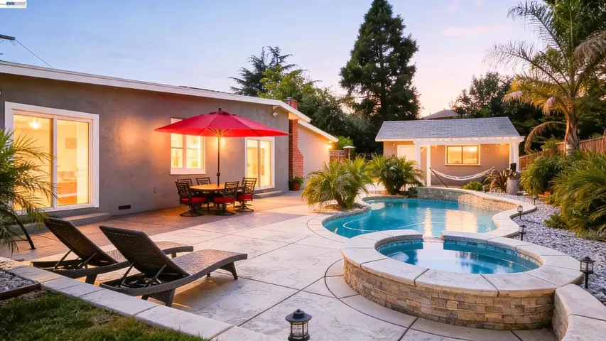 30562 Troon Pl, Hayward, California 94544