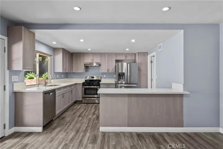 Kitchen/Dining