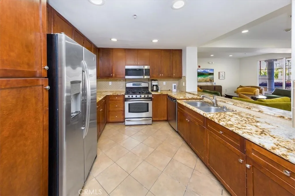 Clubhouse Kitchen