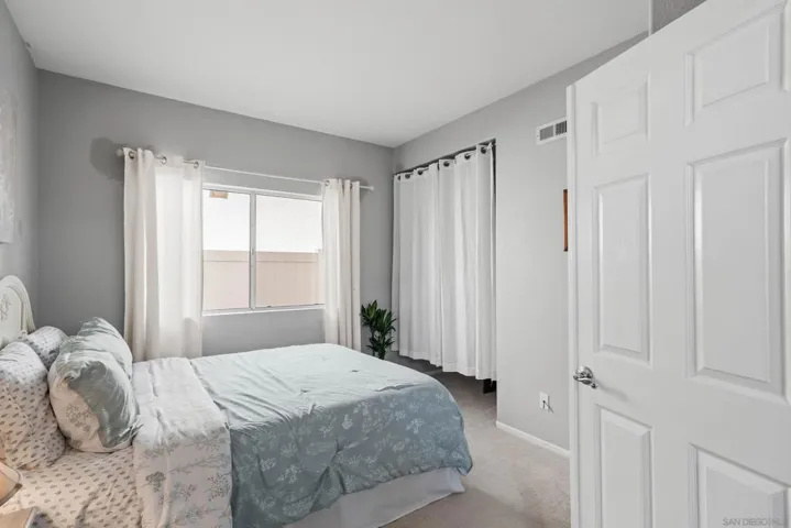 1593 Avenida Guillermo, Oceanside, California 92056