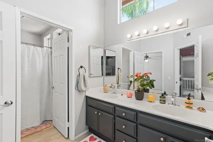 1593 Avenida Guillermo, Oceanside, California 92056