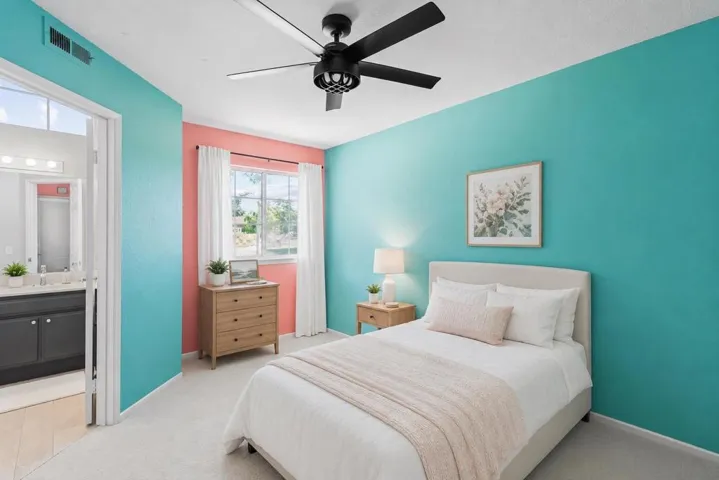 https://zimg.paragon.ice.com/ParagonImages/Property/PA/SDMLS/-525995/30/120/90/5ee52e7bac3273b34b80555af5666498/3/aaa951963e33ff74add9edb7c061b1d2/-525995-156F781F-5AE3-4D3F-8AFD-3C41F2CDBB2D.JPG