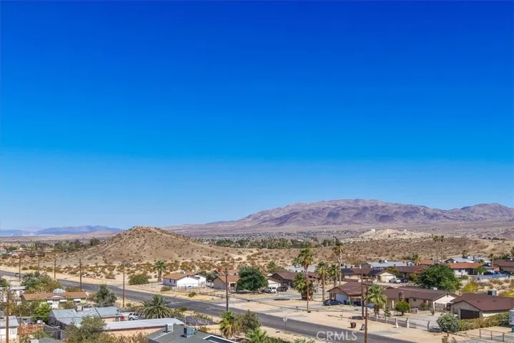 5665 Lupine Avenue, 29 Palms, California 92277
