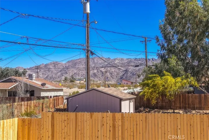 5665 Lupine Avenue, 29 Palms, California 92277