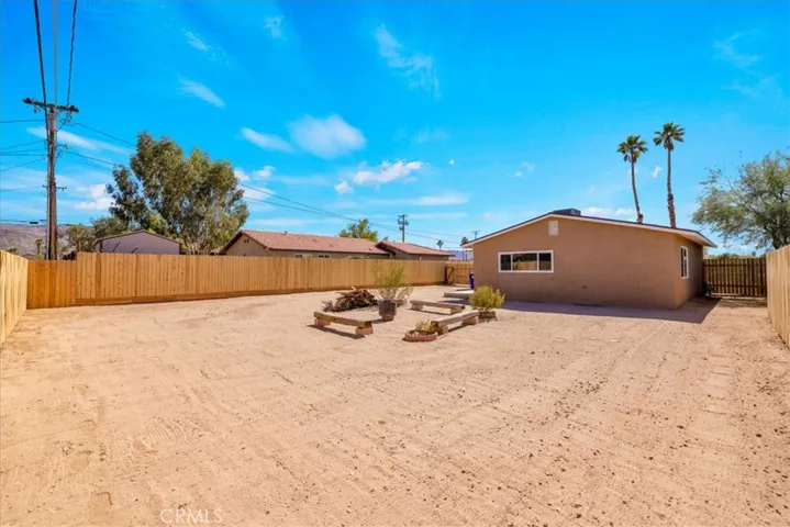5665 Lupine Avenue, 29 Palms, California 92277
