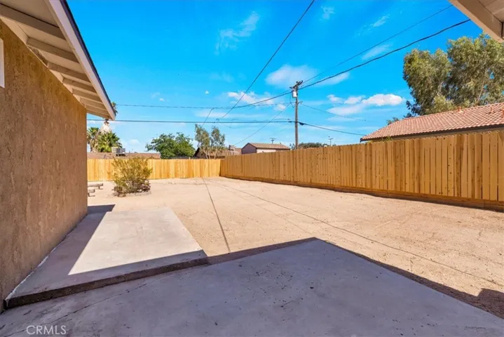 5665 Lupine Avenue, 29 Palms, California 92277