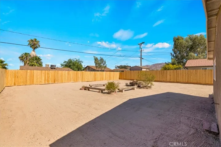 5665 Lupine Avenue, 29 Palms, California 92277