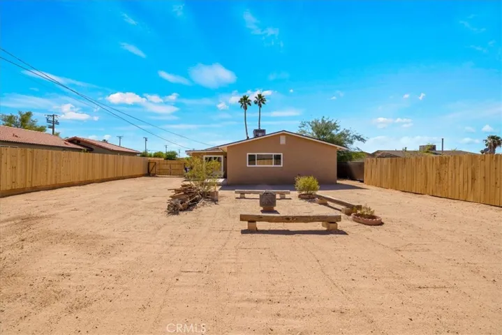 5665 Lupine Avenue, 29 Palms, California 92277