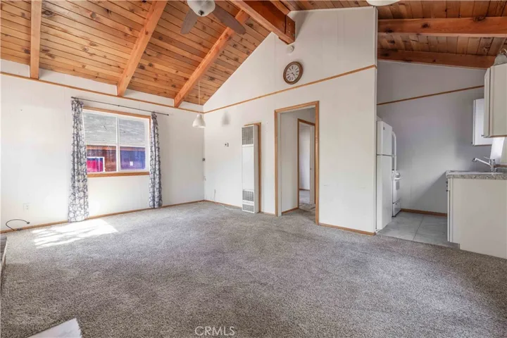 315 San Bernardino, Sugarloaf, California 92386 — photo 5
