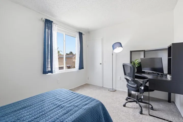 610 Flintridge Place, Escondido, California 92026