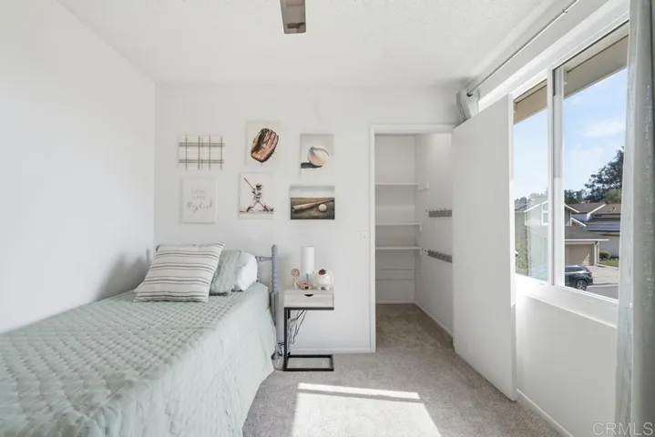 610 Flintridge Place, Escondido, California 92026