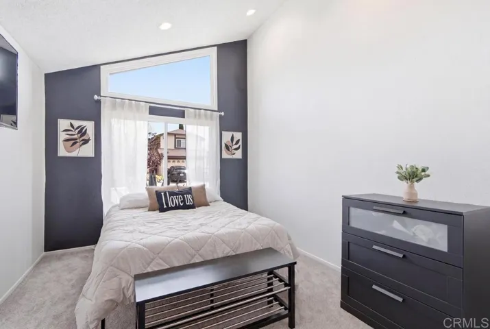 610 Flintridge Place, Escondido, California 92026