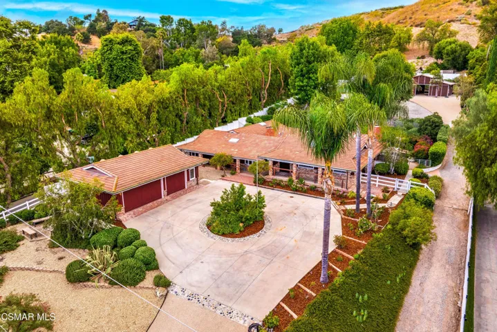 6145 Fairview Pl Agoura Hills-132