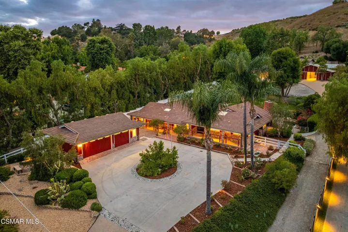 6145 Fairview Pl Agoura Hills-203
