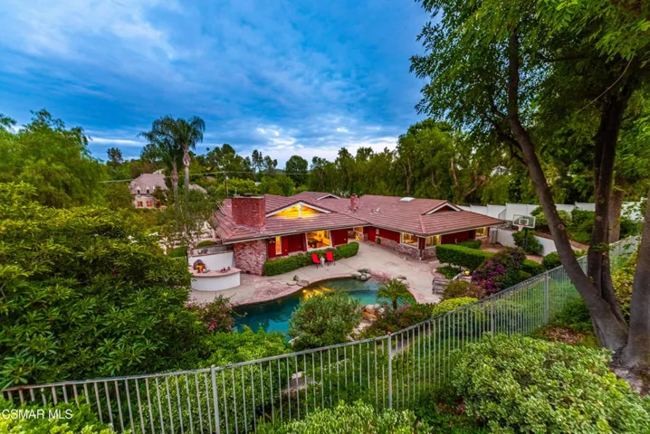 6145 Fairview Pl Agoura Hills-227