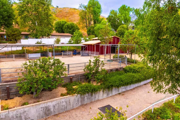 6145 Fairview Pl Agoura Hills-138