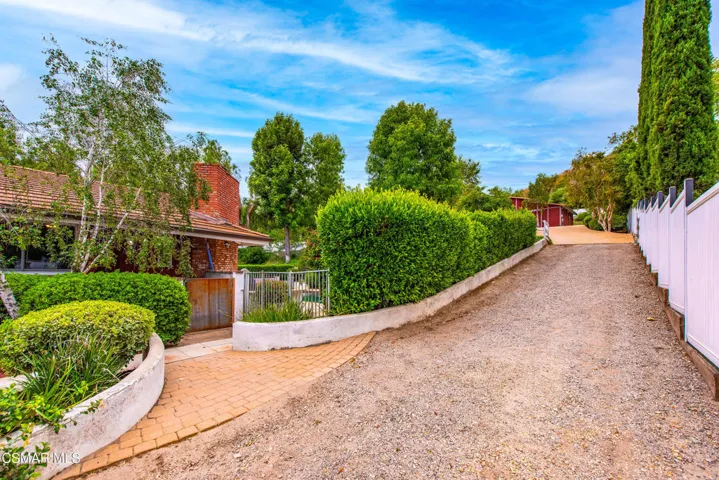 6145 Fairview Pl Agoura Hills-107