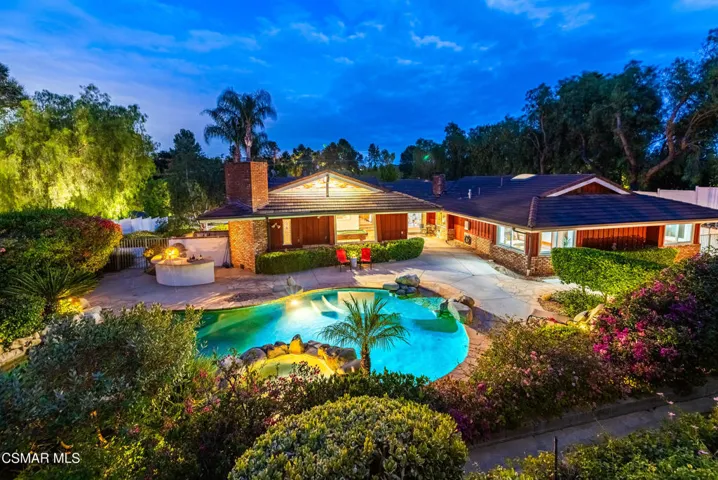 6145 Fairview Pl Agoura Hills-250