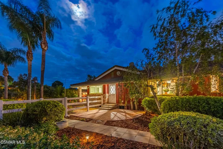 6145 Fairview Pl Agoura Hills-251