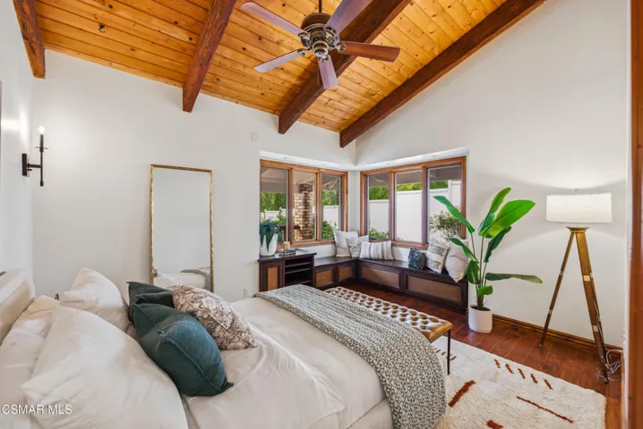 6145 Fairview Pl Agoura Hills-76