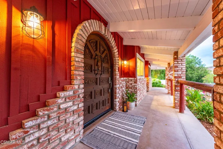 6145 Fairview Pl Agoura Hills-216