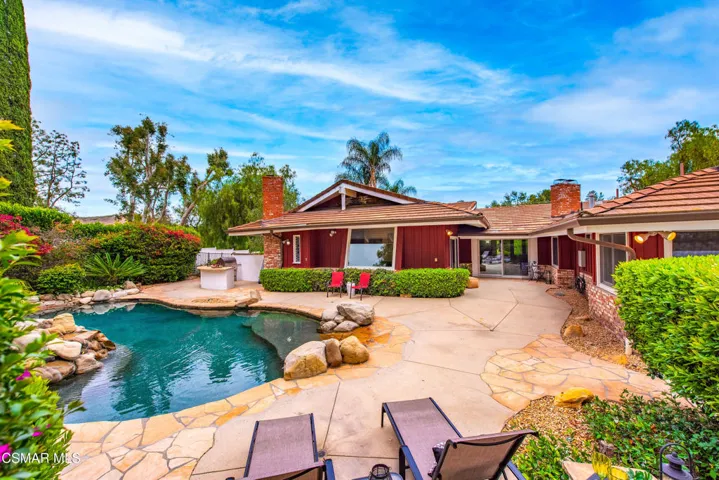 6145 Fairview Pl Agoura Hills-103