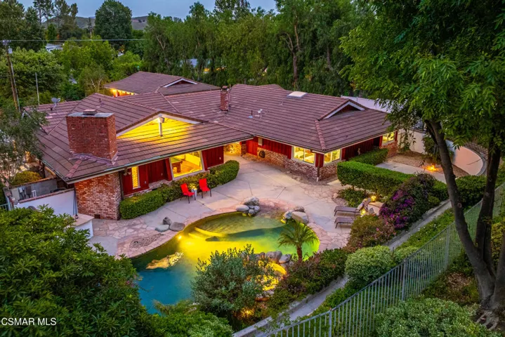 6145 Fairview Pl Agoura Hills-206