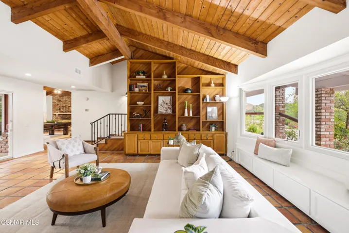 6145 Fairview Pl Agoura Hills-32