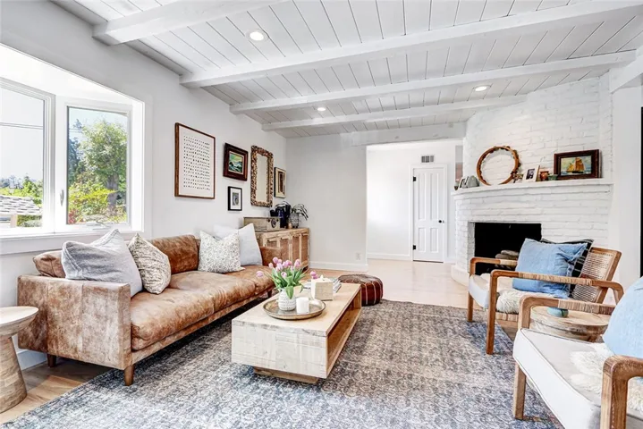 27427 Sunnyridge Road, Palos Verdes Peninsula, California 90274