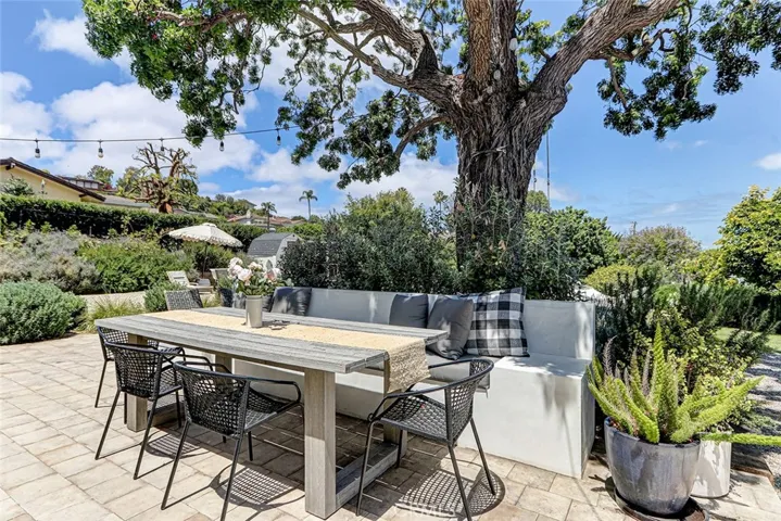 27427 Sunnyridge Road, Palos Verdes Peninsula, California 90274