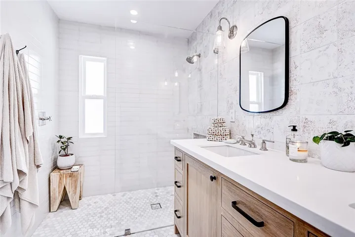 27427 Sunnyridge Road, Palos Verdes Peninsula, California 90274