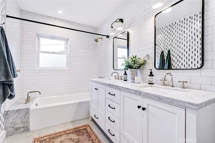 27427 Sunnyridge Road, Palos Verdes Peninsula, California 90274