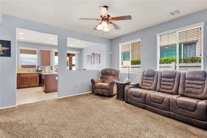 19549 Maple Creek, Apple Valley, California 92308