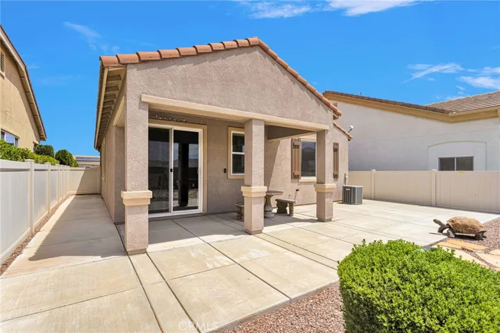 19549 Maple Creek, Apple Valley, California 92308
