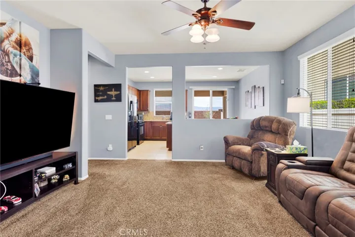 19549 Maple Creek, Apple Valley, California 92308