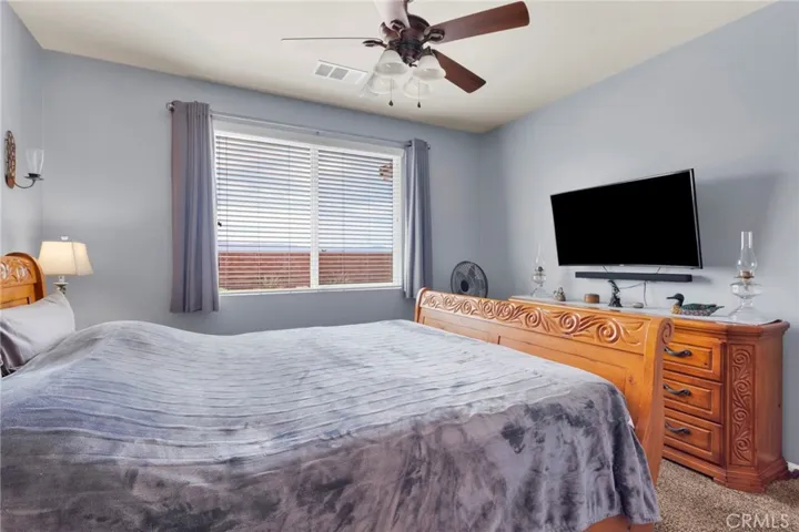 19549 Maple Creek, Apple Valley, California 92308
