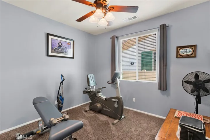 19549 Maple Creek, Apple Valley, California 92308